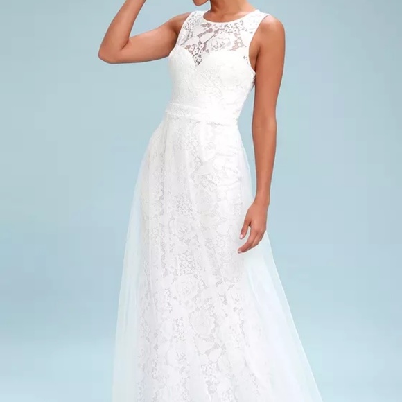 SONNET WHITE LACE BACKLESS MAXI DRESS - Picture 5 of 8